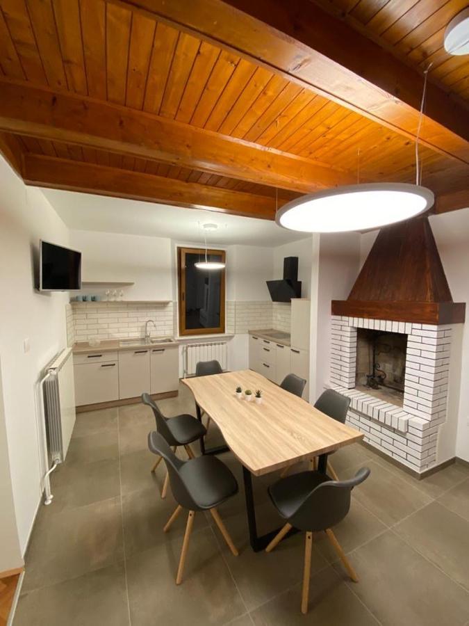 Apartment Nona Polda โคบาริด ภายนอก รูปภาพ